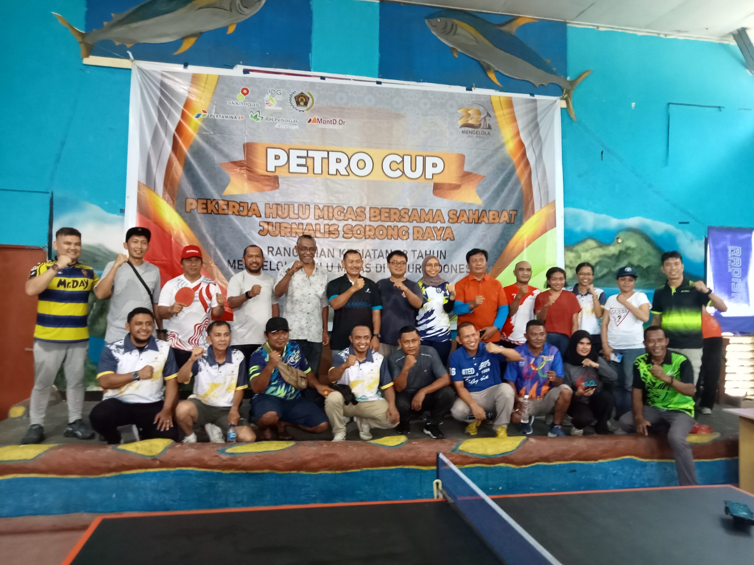 Pertandingan Tenis Meja Di Petro Cup 2024 Bersama SKK Migas, KKKS dan PWI PBD Penuh Keakraban