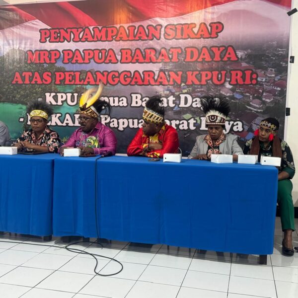 MRP Papua Barat Daya Minta KPU RI Batalkan Penetapan Paslon ‘ARUS’