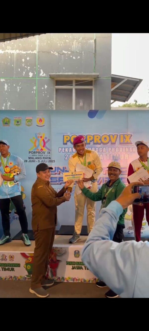 Salam Olahraga! Atlet Renang Pasmar 3 Sumbang Tiga Medali di Kejuaraan Cabor Renang Kolam Porprov Jatim IX 2025