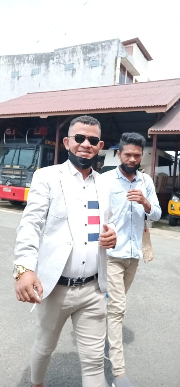 Kekuatan Finansial PT MER Dan Yayasan MER Kuat, LBH Gerimis : ” Wajar Imigrasi Sorong Tidak Berani Deportasi DN “