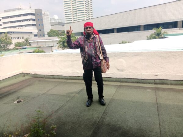 Masyarakat Salawati dan Dewan Adat Moi Maya Desak Gakkum Bertindak Adil dalam Kasus Kayu PT BCM