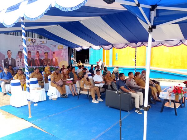 Kapolda dan Gubernur Papua Barat Daya Hadiri Pendistribusian Beras SPHP Secara Serentak Bersama Kapolri