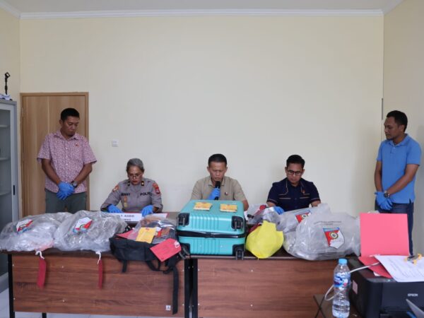 Polda Papua Barat Daya Ungkap Dua Kasus Narkotika Jenis Ganja, Tiga Pengedar Dibekuk di Pelabuhan Sorong