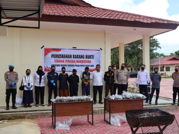 Polda PBD Musnahkan 8,2 Kilogram Ganja Hasil Pengungkapan Kasus Narkotika