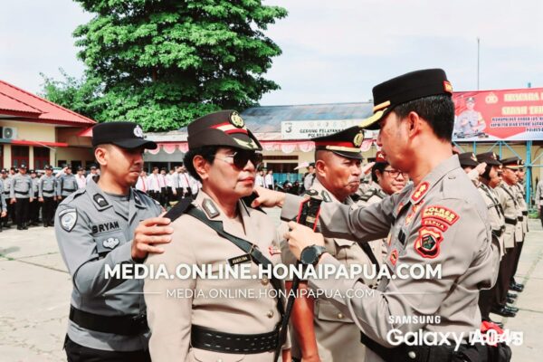 Regenerasi di Tubuh Polri, Polres Biak Numfor Kukuhkan Wakapolres dan 9 Pejabat Baru
