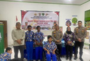 Peduli Disabilitas, Biddokkes Polda Papua Barat Berikan Layanan Kesehatan Gratis di SLB Negeri Manokwari