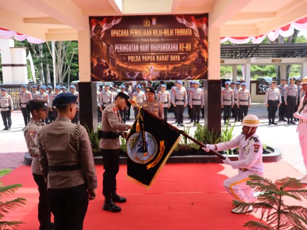 Kapolda Gatot Haribowo Pimpin Upacara Pemuliaan Nilai-Nilai Luhur Tribrata Sambut Hari Bhayangkara ke-80