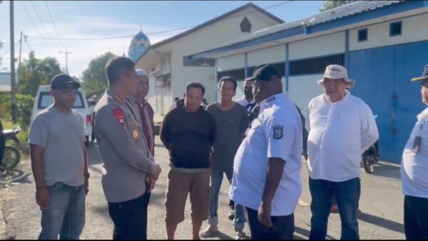 Puluhan Rumah Hangus Terbakar, Sat Brimob Polda PBD Dirikan Posko dan Dapur Lapangan