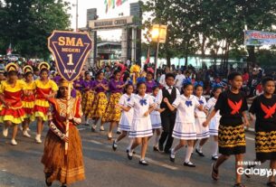 Puncak Festival Biak Munara Wampasi VII Berlangsung Meriah, Parade Yosim Pancar Hipnotis Ribuan Warga