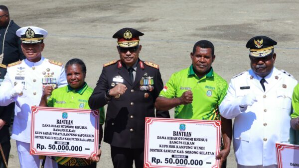 Kapolda Brigjen Pol Audie Latuheru Hadiri Renungan Suci HUT ke-81 RI di TMP Trijaya Sakti
