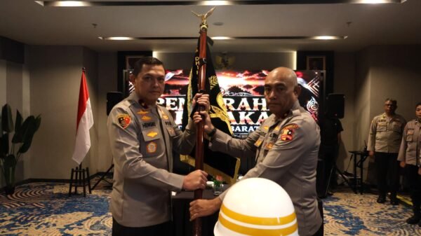 Hengki Haryadi Resmi Disambut di Polda Papua Barat Daya, Tongkat Komando Beralih dari Audie Latuheru