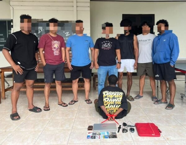 Buka Pintu Mobil, Barang Berharga Raib: Polresta Sorong Kota Bekuk Terduga Pelaku Curat