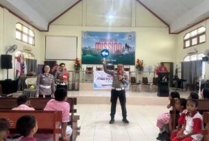 Tanamkan Tertib Berlalu Lintas Sejak Dini, Ditlantas Polda PBD Sambangi TK dan SD Advent Kota Sorong